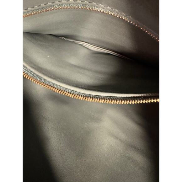 Bottega Veneta NWT Medium Gemelli Intrecciato Leather Bog in Aloe - Picture 14 of 16